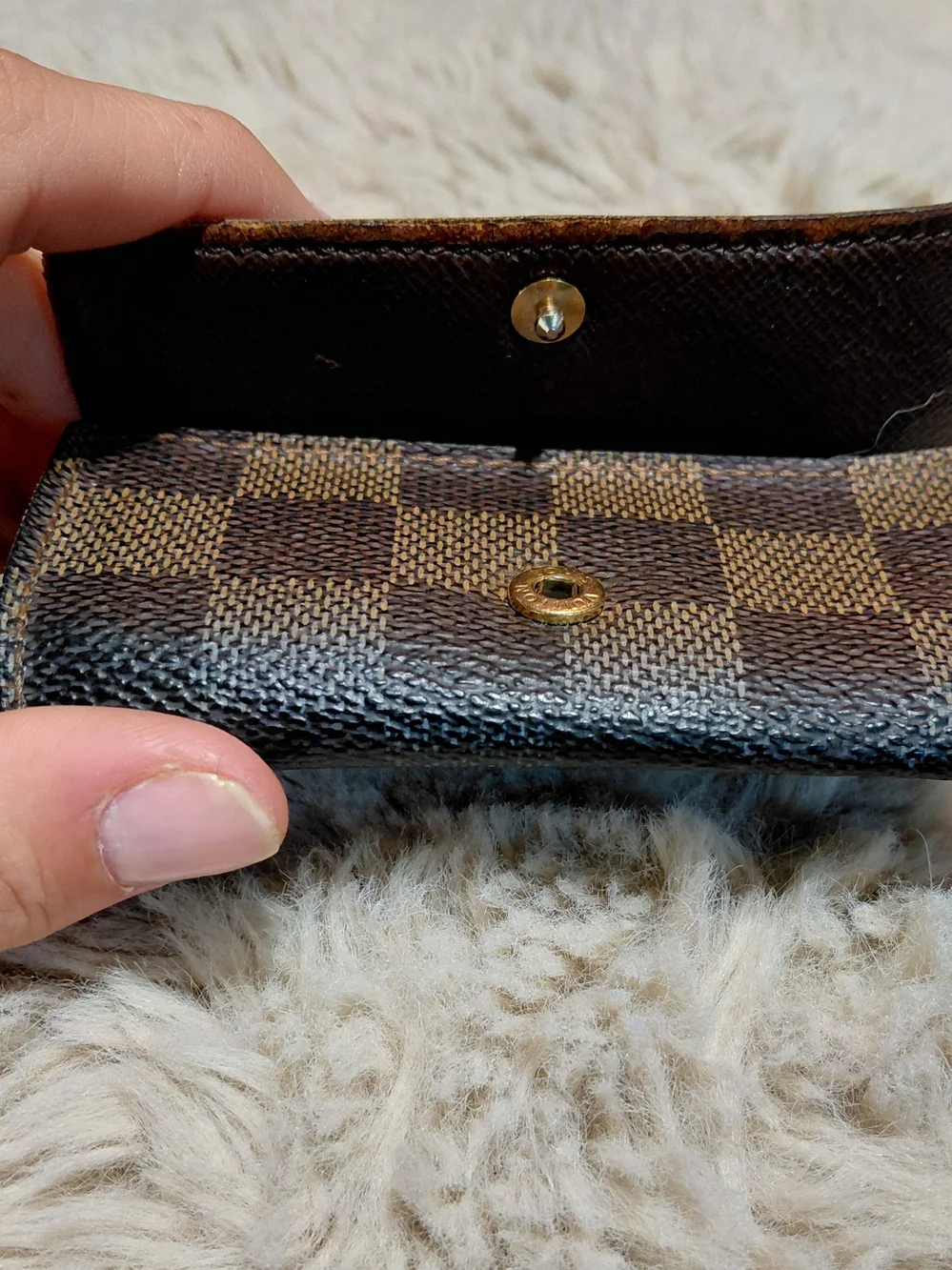 Authentic 2007 Louis Vuitton Damier Ebene Multicles 4 Key Holder Case TH4087
